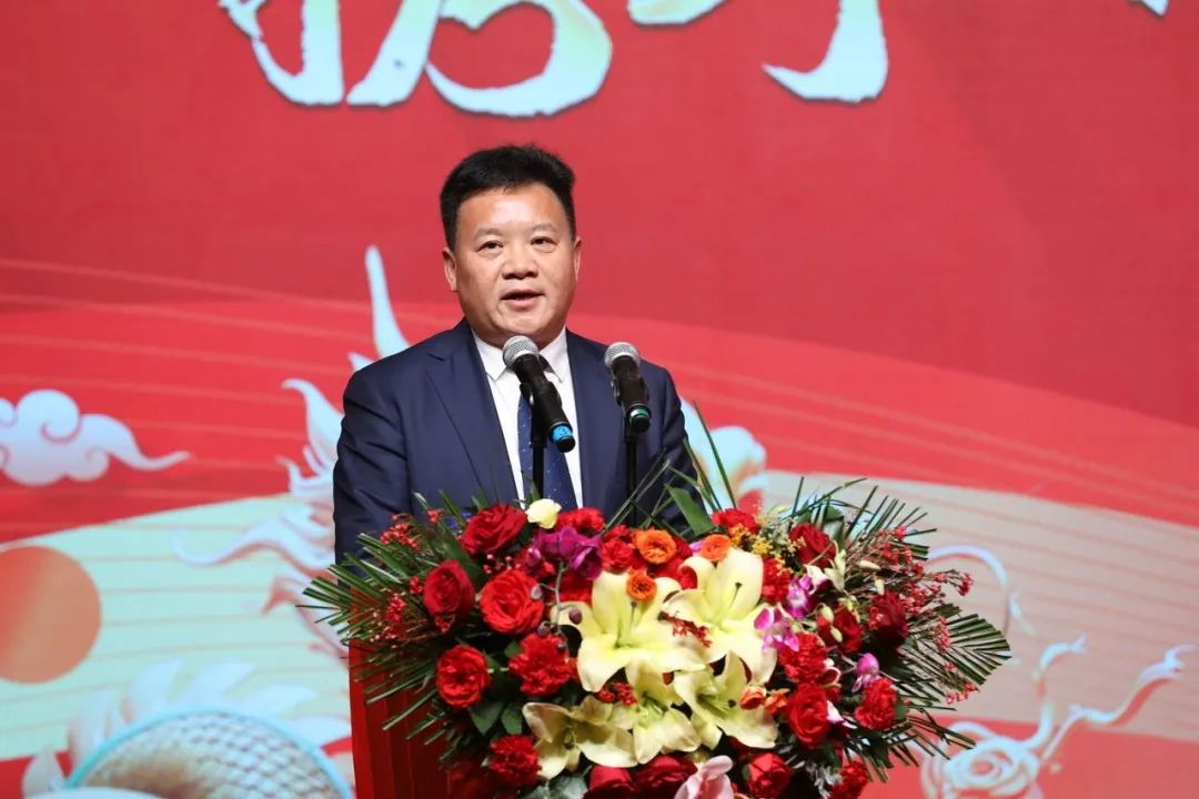 花花牛乳業(yè)30周年暨2024年客戶大會圓滿召開！