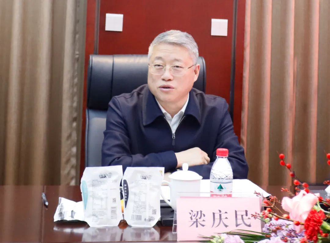 新年開新局 合作促發展丨佳木斯市委常委、副市長閆志剛一行蒞臨花花牛乳業集團及佳田企業考察座談