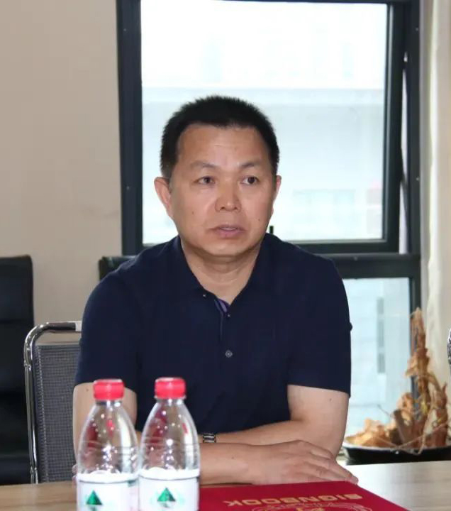 愛心奶情系學子，公益情溫暖人心—河南花花牛乳業集團助力基金會“圓夢計劃?一杯奶”公益項目，愛心捐贈善款50萬元！