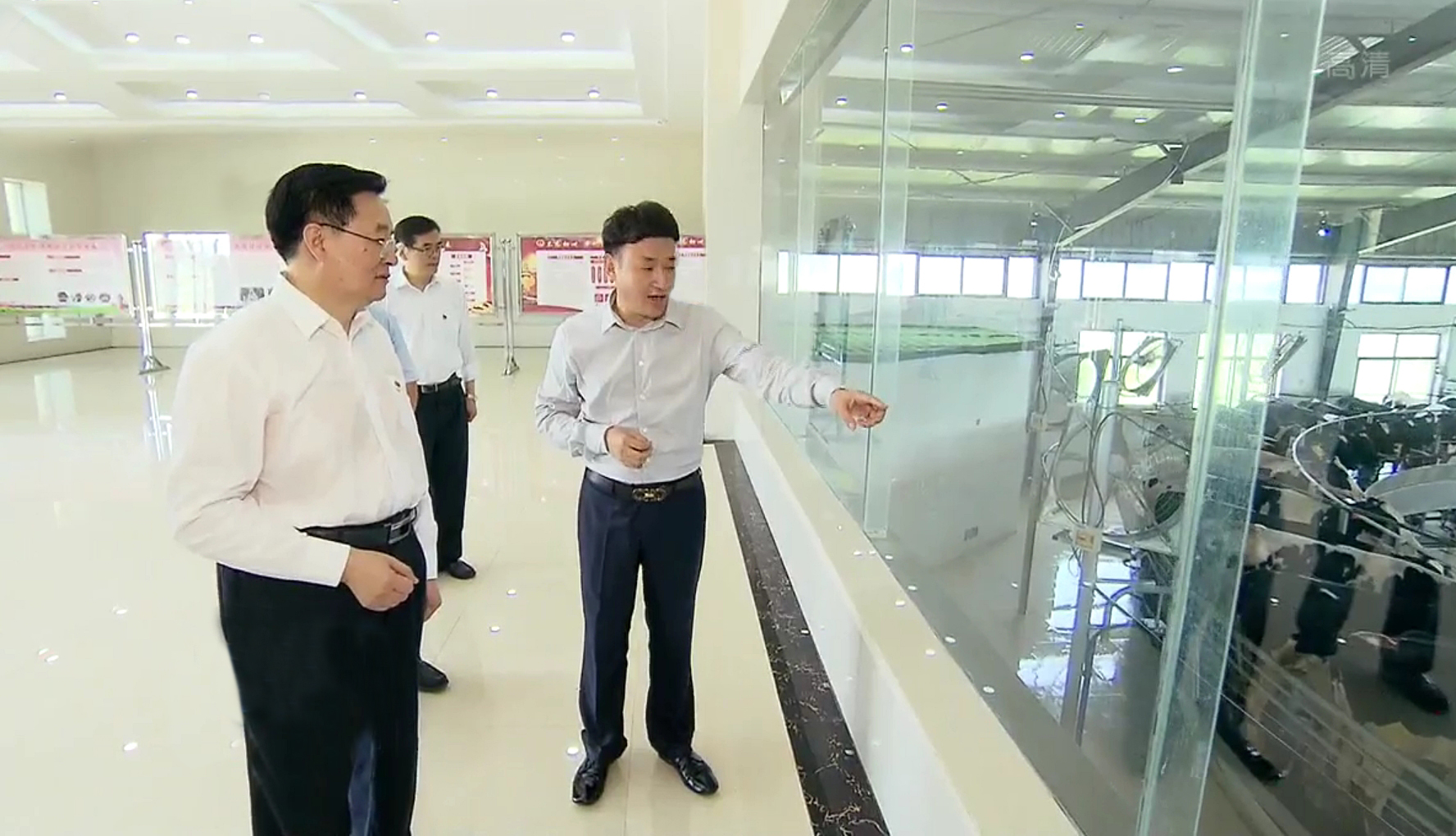 省委書記王國生到河南花花牛乳業集團·新蔡瑞亞牧業有限公司調研